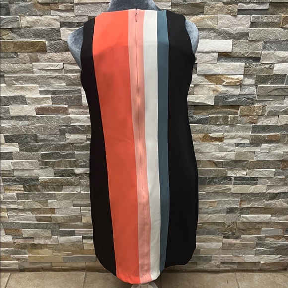 Ann Taylor Vibrant Orange and Cream Top - Picture 5 of 9